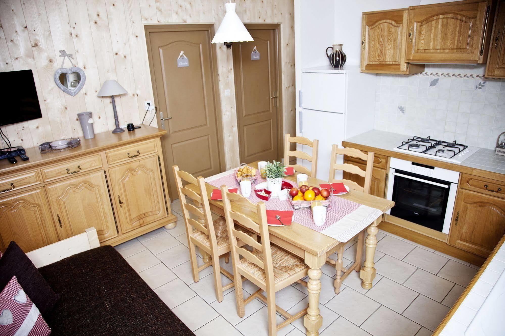 Gites Estives D'Arrens Каутерец Екстериор снимка