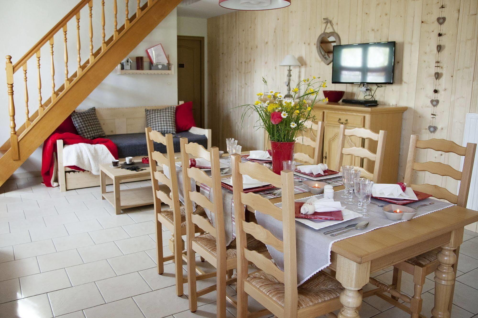 Gites Estives D'Arrens Каутерец Екстериор снимка